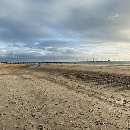 Gezellig Gastenverblijf In Het Centrum Burgh-Haamstede Exteriör bild