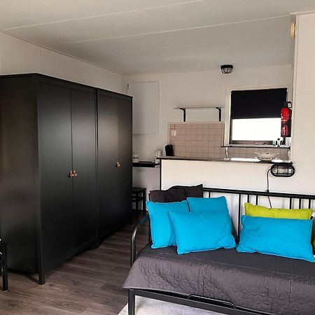 Gezellig Gastenverblijf In Het Centrum Burgh-Haamstede Exteriör bild